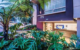 Hotel Viaggio Teleport City Suites